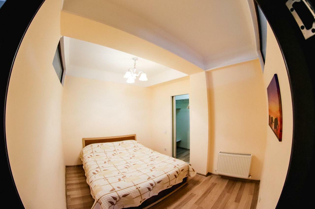 Center Of Chisinau I Close To Stefan Cel Mare Street I Lev Tolstoi מראה חיצוני תמונה
